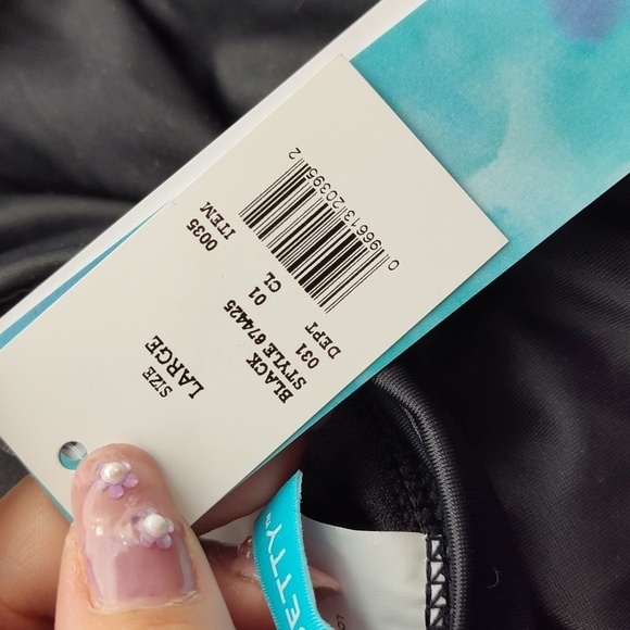 NWT Beach Betty High RIse Bikini Bottoms in black - Picture 7 of 9